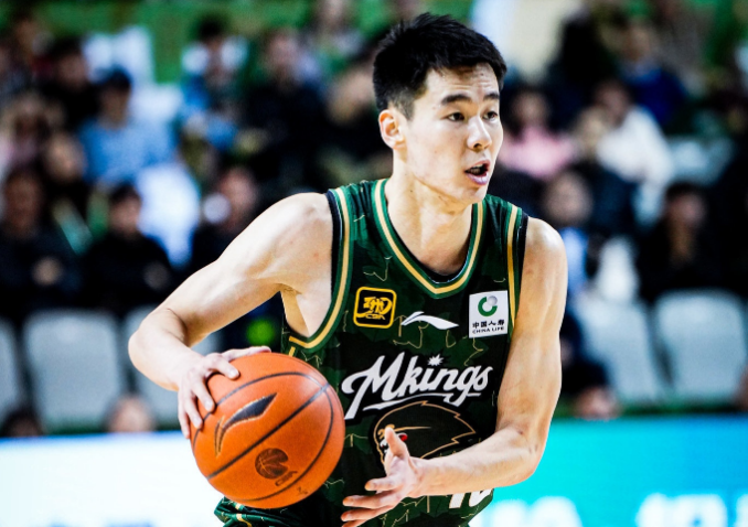 开云下载-同曦双加时灭深圳：郭昊文31+10双外援40+ 周鹏1003三分超胡雪峰